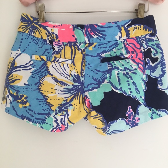 Lilly Pulitzer Ellie Short 18125 - Picture 2 of 4